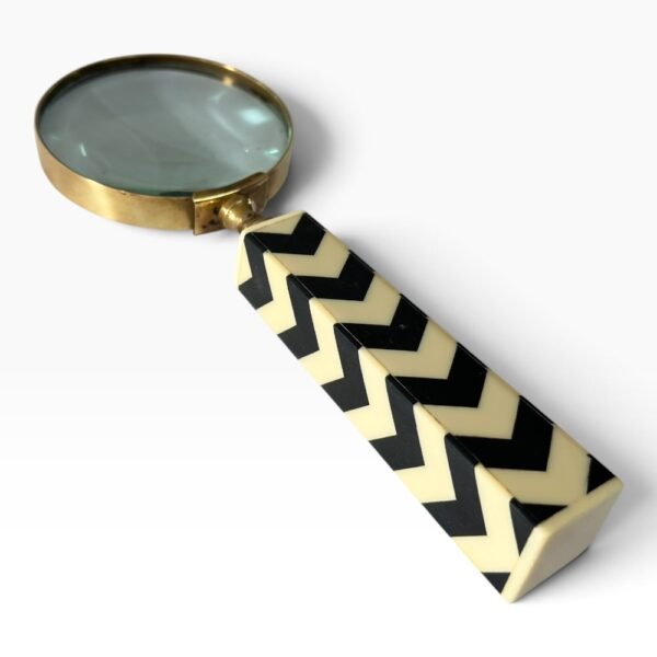 Handmade Black and White Bone Inlay Magnifying Glass – Geometric Chevron Pattern Executive Desk Accessory