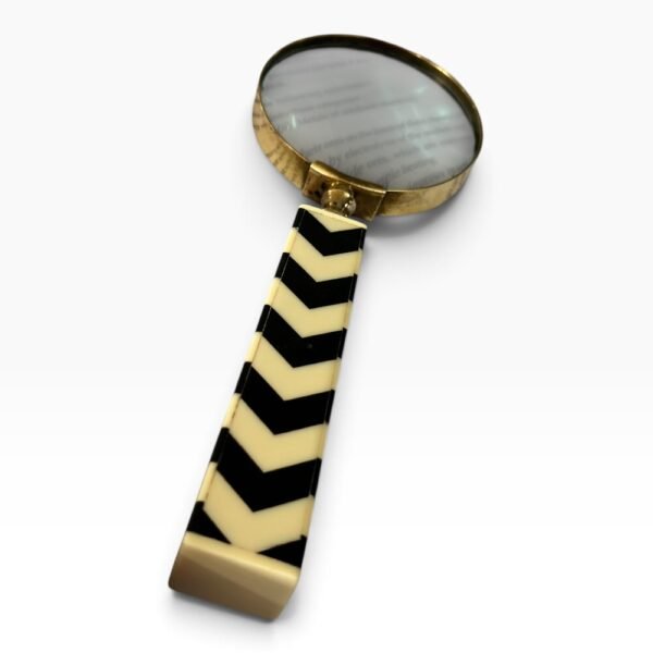 Handmade Black and White Bone Inlay Magnifying Glass – Geometric Chevron Pattern Executive Desk Accessory