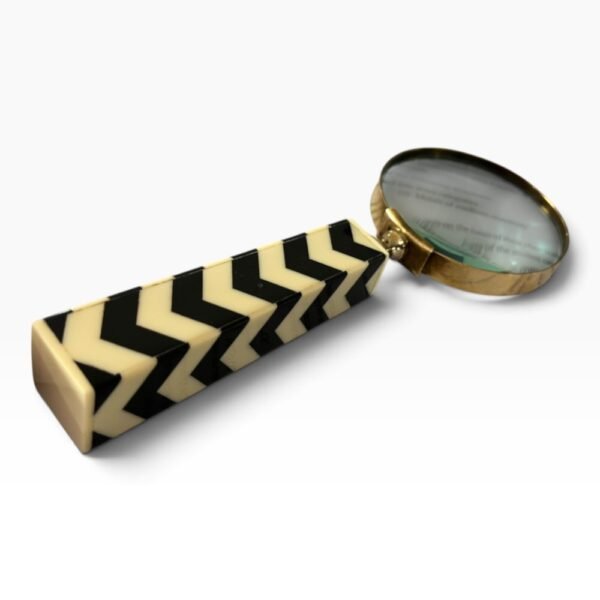Handmade Black and White Bone Inlay Magnifying Glass – Geometric Chevron Pattern Executive Desk Accessory
